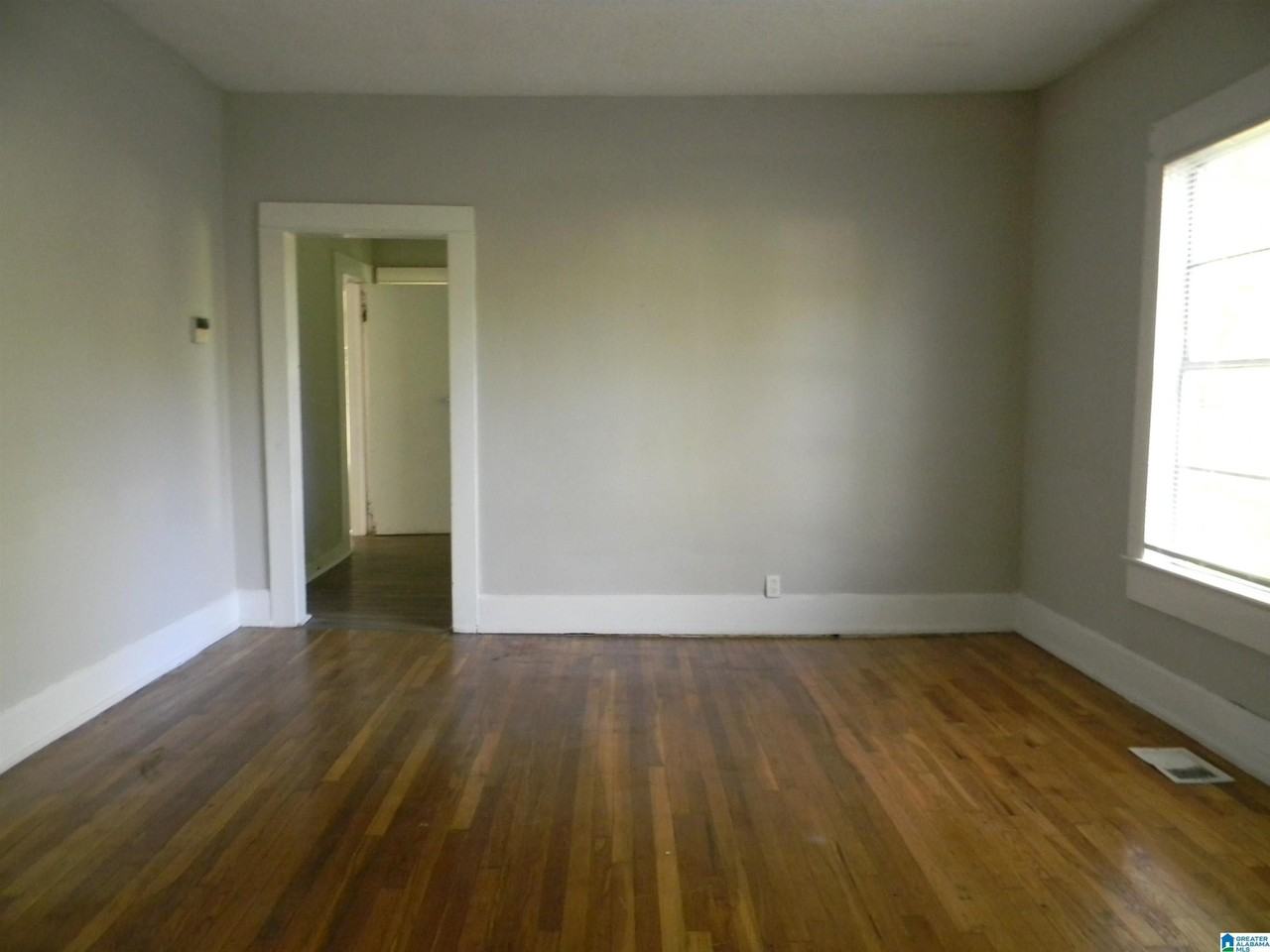 2505 Brookhaven Ave Sw - Photo 6 of 25