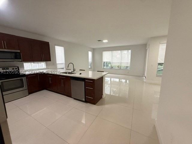 5402 Nw 120th Ave - Photo 2 of 34