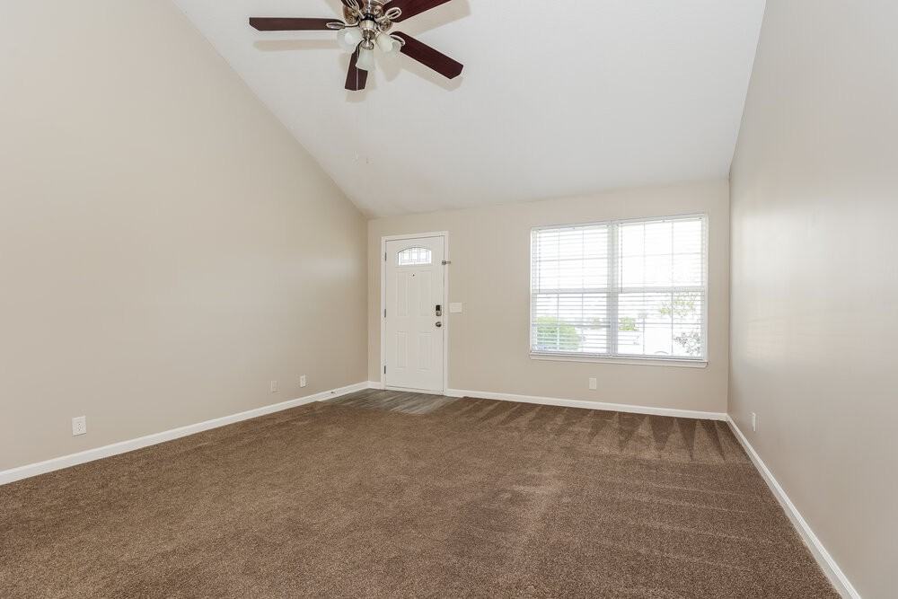 1283 Tiree Dr - Photo 3 of 16