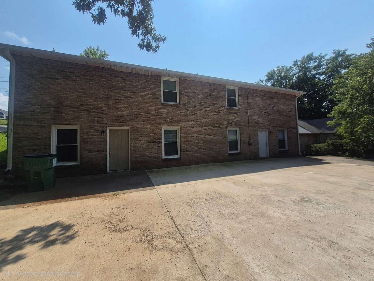 83 Lawn St Apt C - Photo 3 of 14
