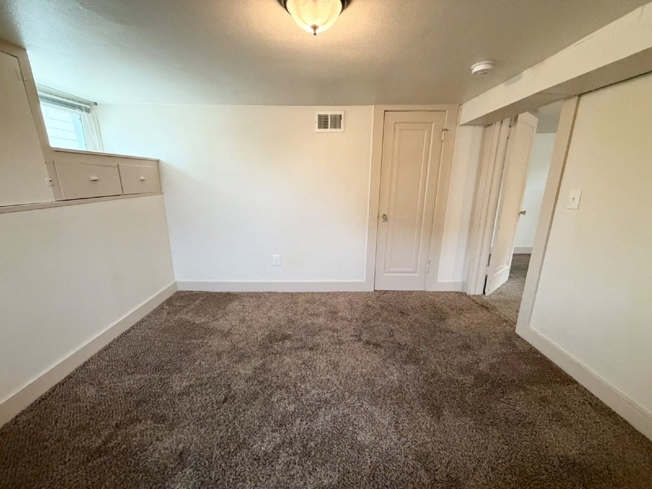 2715 1/2 House Ave - Photo 4 of 18