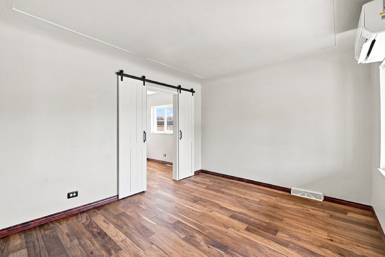 4018 Pecos St - Photo 6 of 32