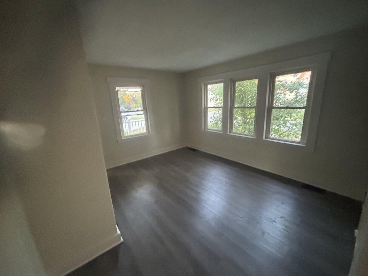 25 Ridgeway Ave - Photo 6 of 13