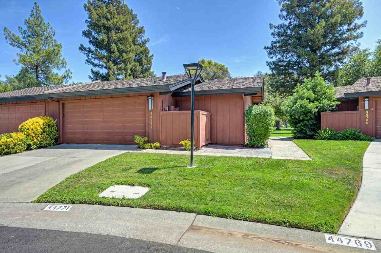 44771 Garden Ct - Photo 3 of 39