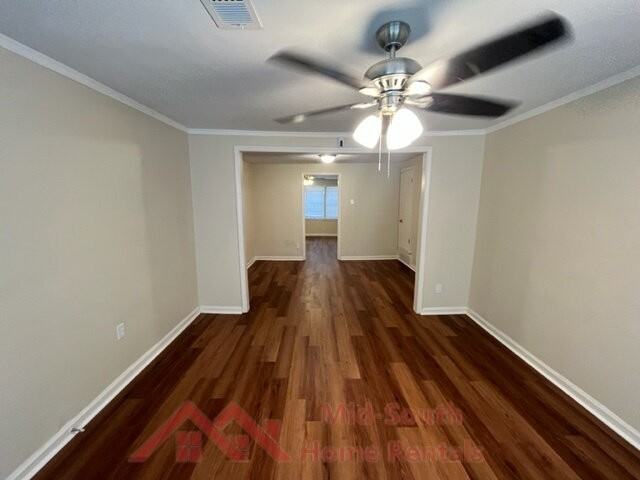 858 Eyers Rd - Photo 4 of 24
