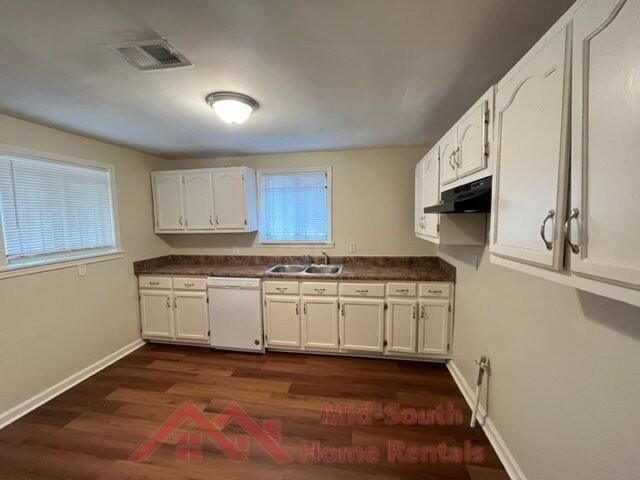 858 Eyers Rd - Photo 7 of 24