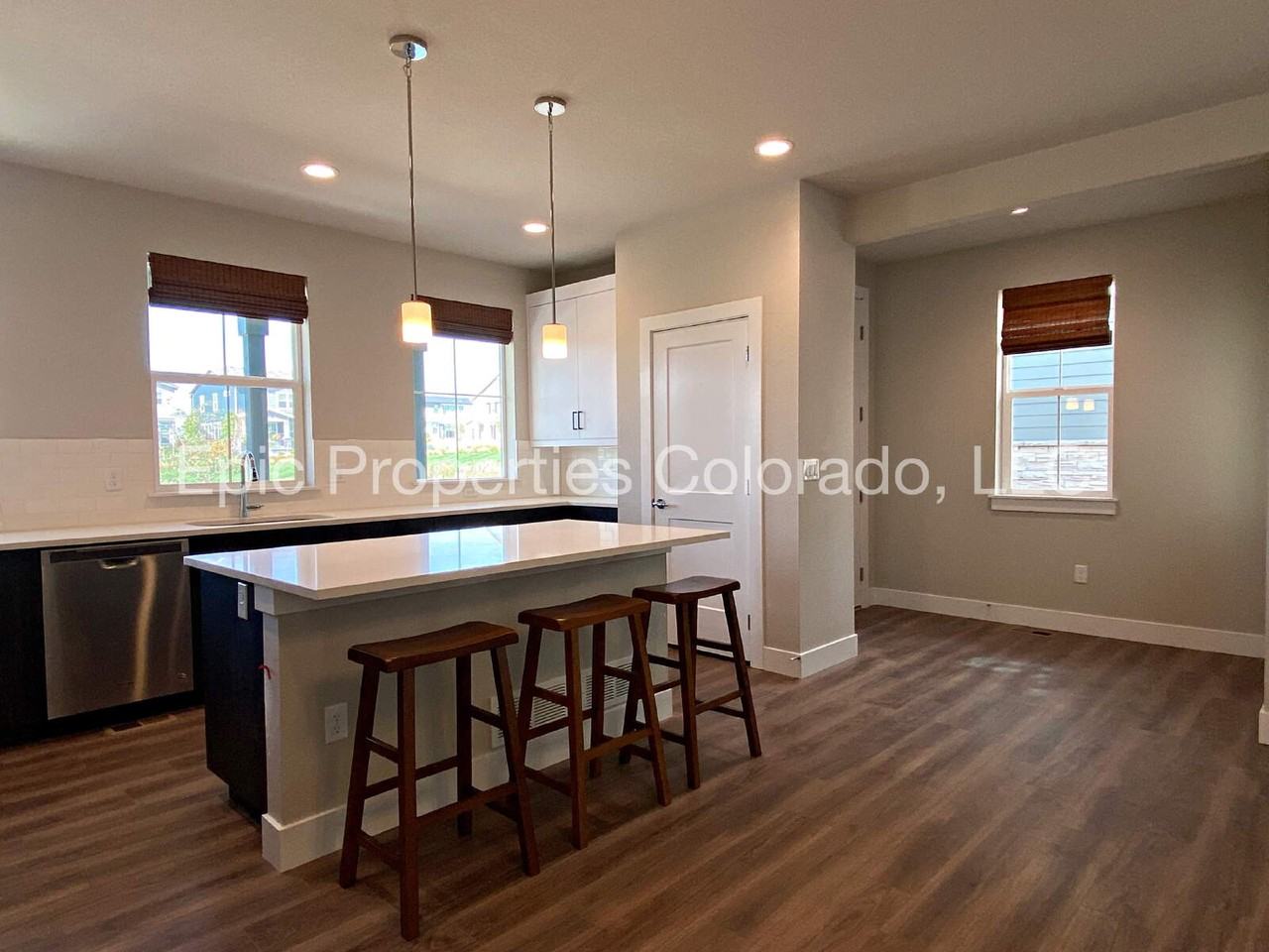 6012 N Netherland Ct - Photo 4 of 39
