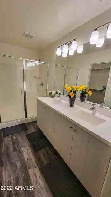 2362 E Huntington Dr - Photo 4 of 19