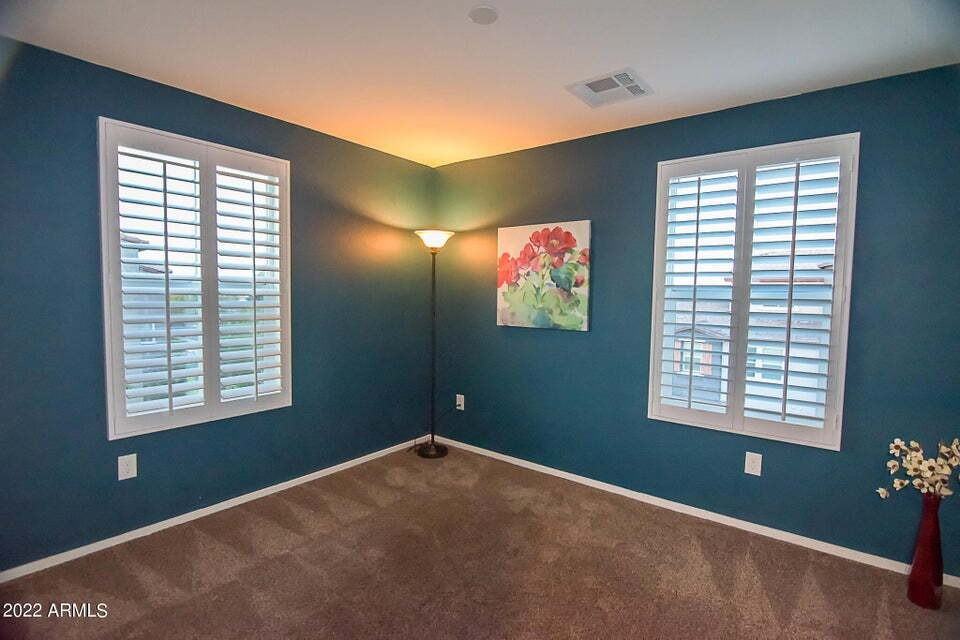 2362 E Huntington Dr - Photo 5 of 19