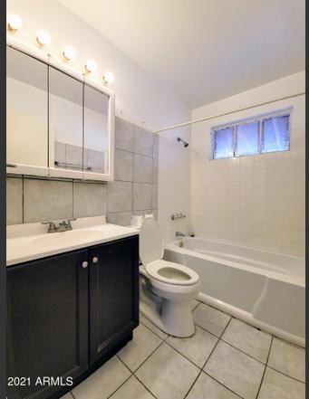 8245 N 31st Ave - Photo 3 of 19