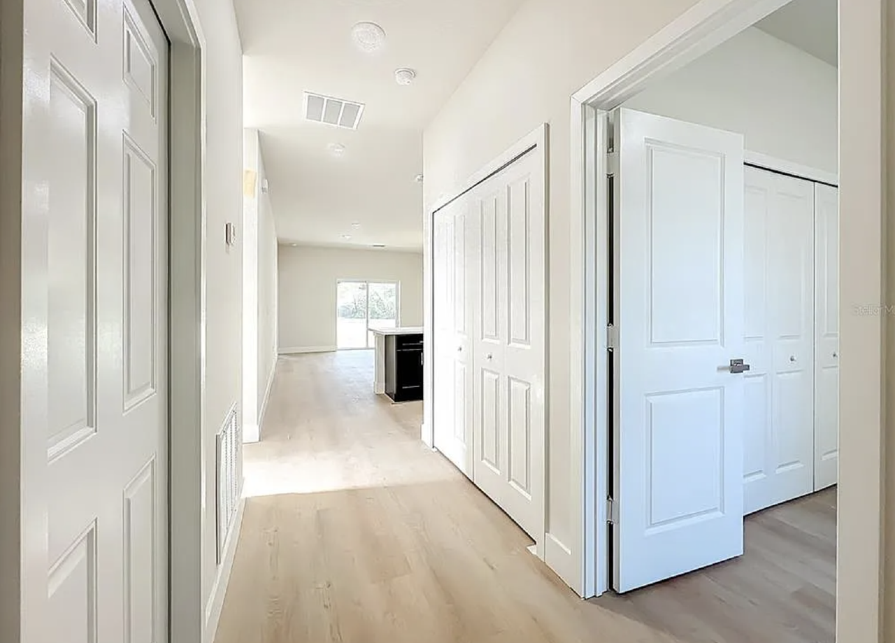 356 W 4th St - Photo 5 of 27
