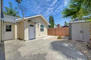 720 Donovan Ct #B - Photo 1 of 1
