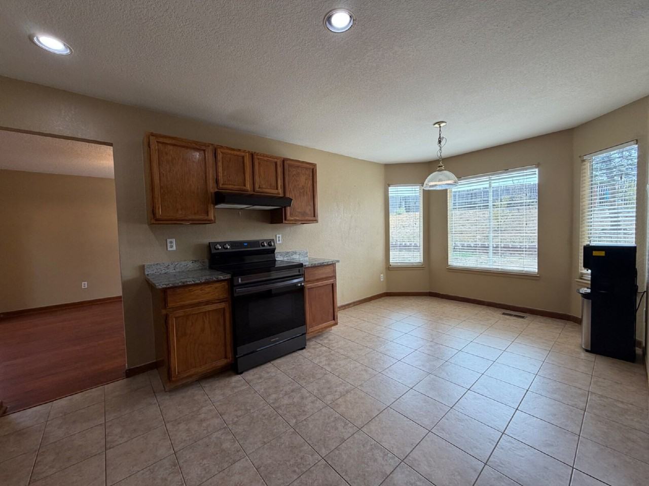 3883 S Gibralter St - Photo 6 of 18