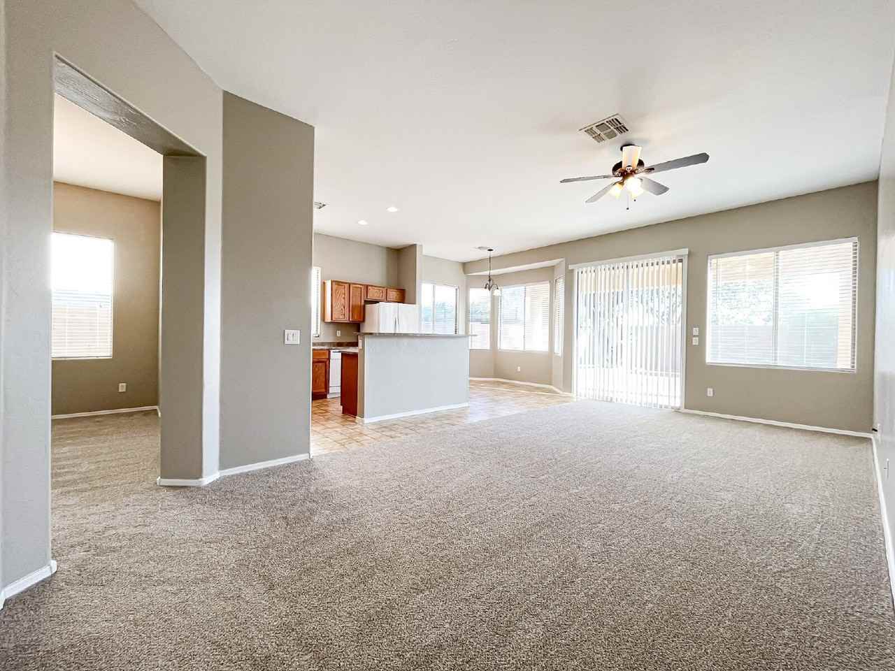 3529 W Belle Ave - Photo 4 of 24