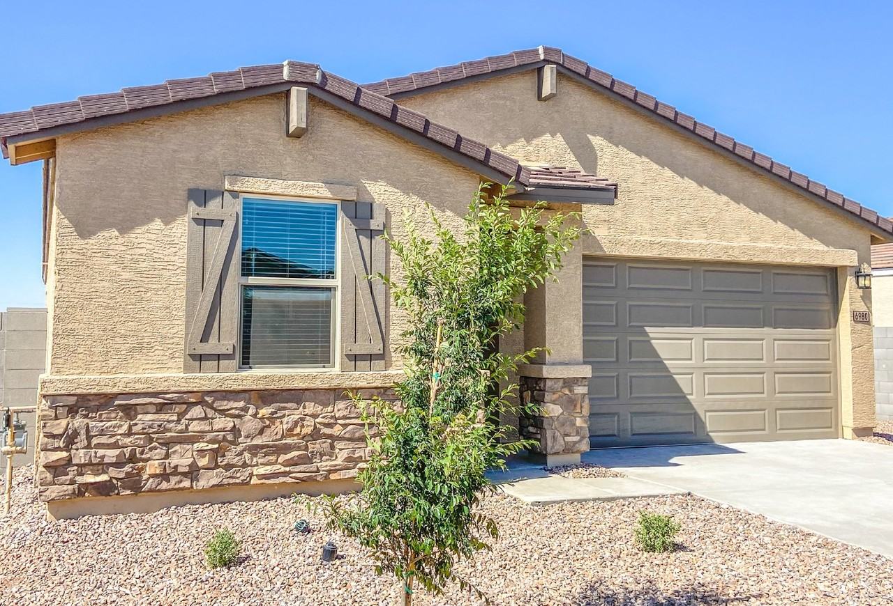 6980 E Gamebird Way
