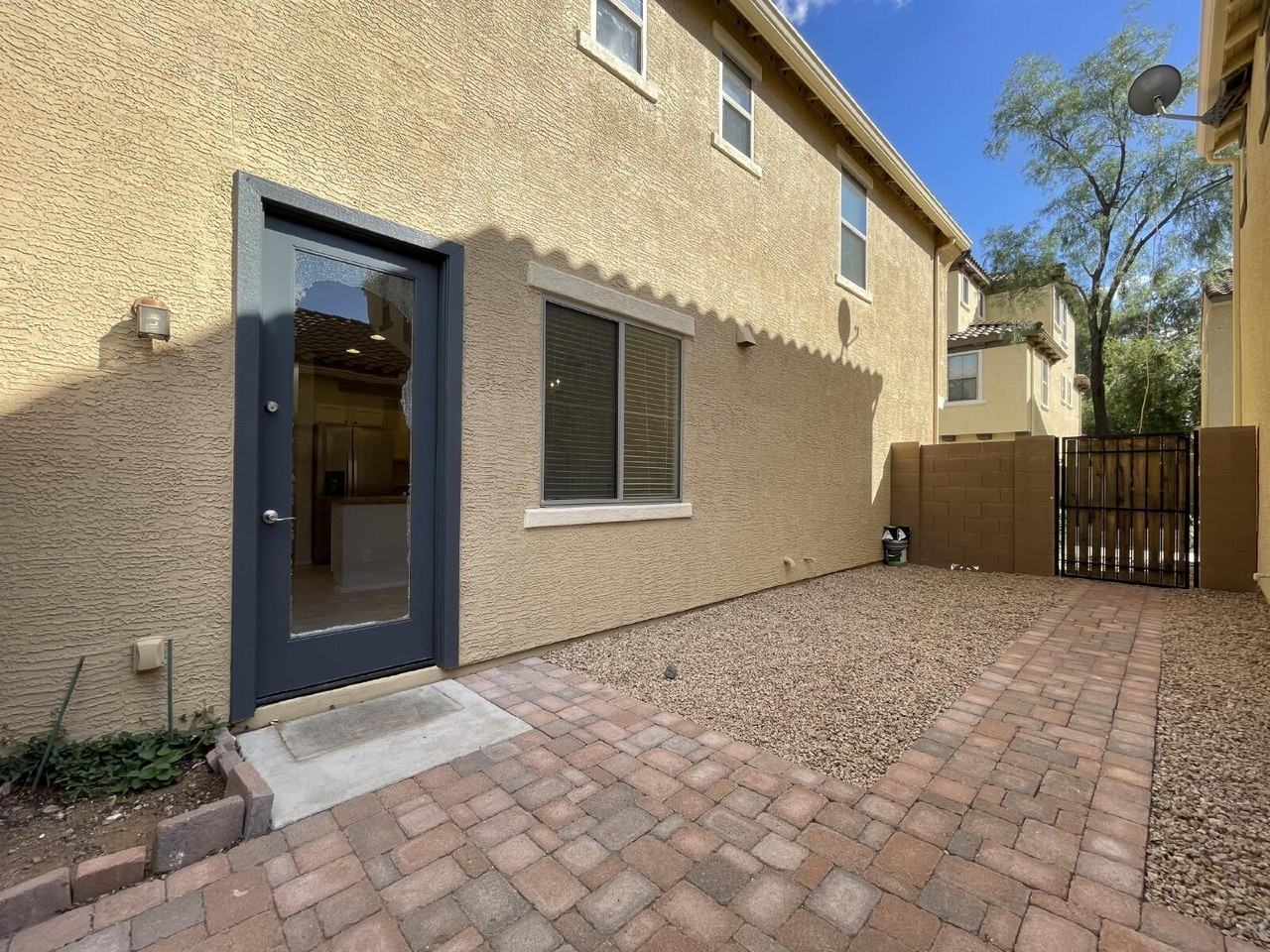 451 S Hawes Rd #77 - Photo 6 of 19