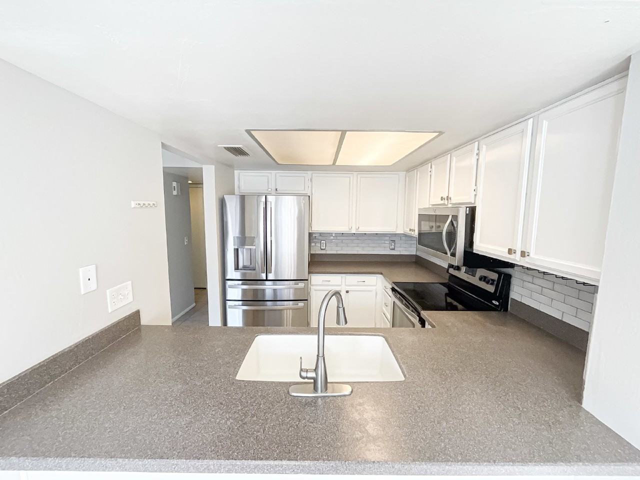 2455 E Broadway Rd #79 - Photo 6 of 30