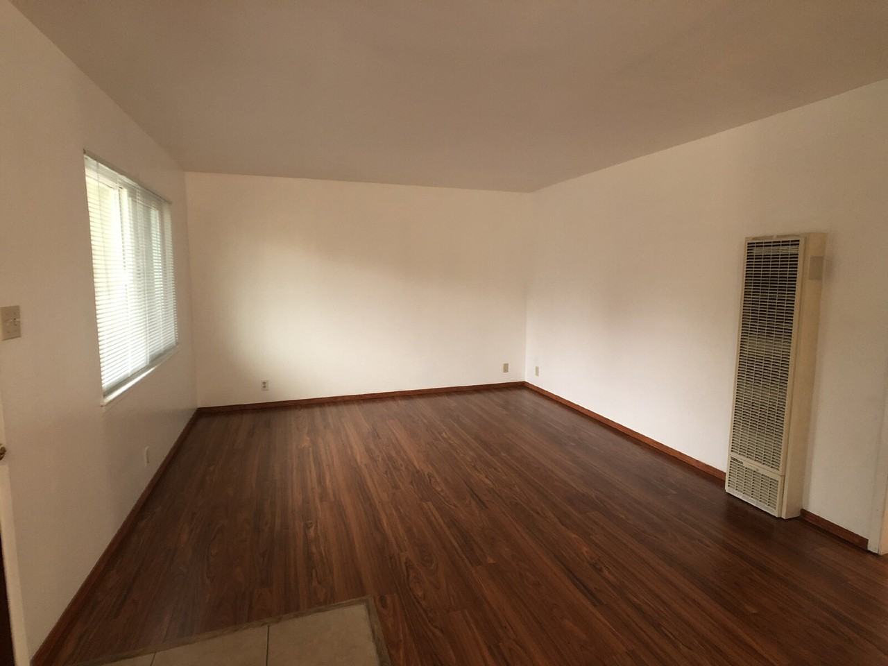 2040 Beatrice Ct #4 - Photo 2 of 8