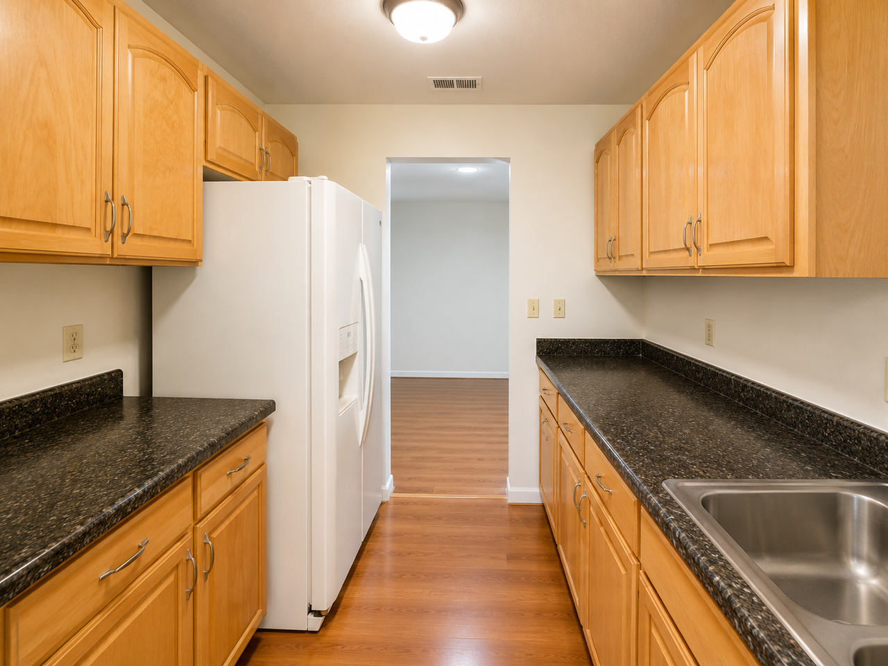 926 Lake Destiny Rd #G - Photo 6 of 14