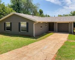featured image of 2916 Kathy Ln