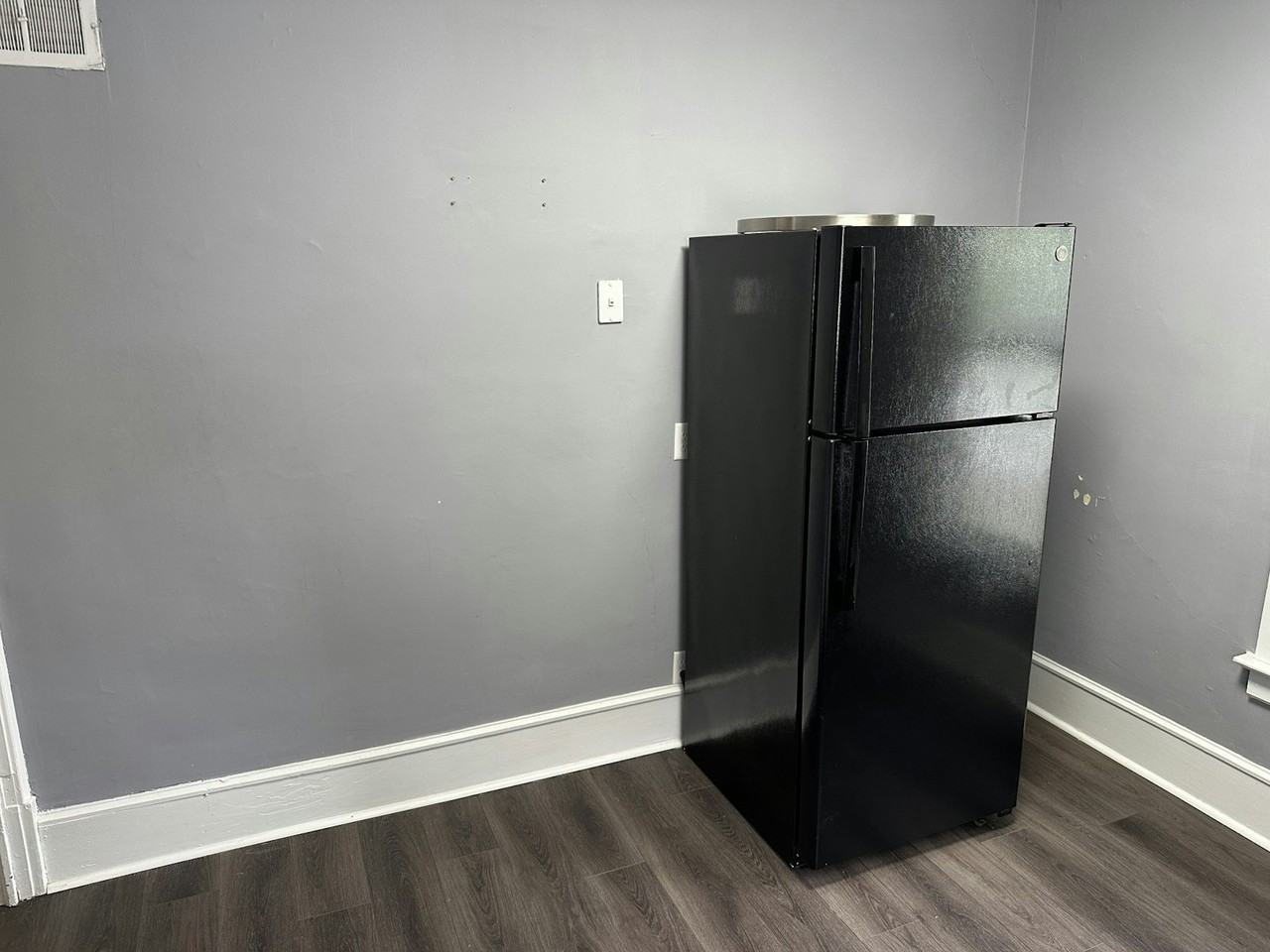 811 West Edwards Street, Unit 2 - Photo 5 of 8