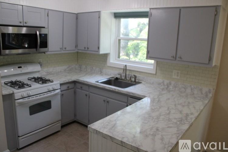 9422 Adelphi Road, Unit 1 - Photo 2 of 10