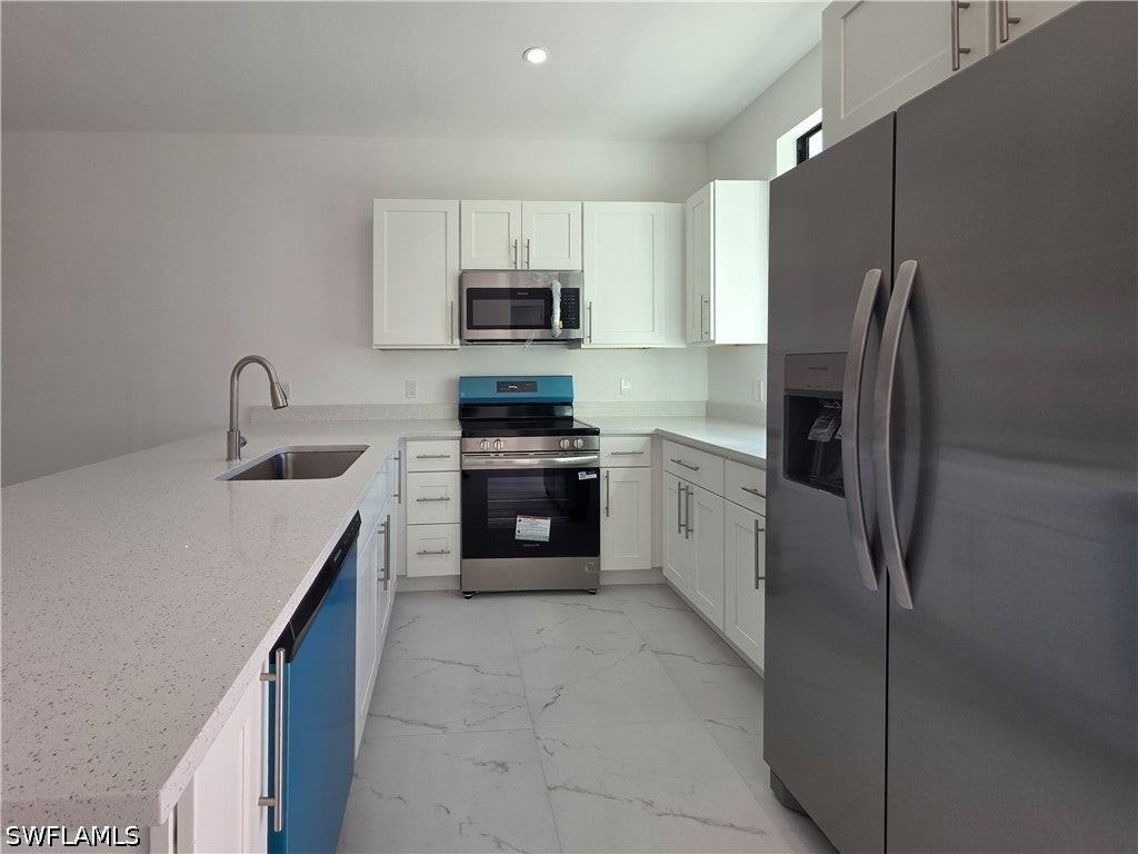 4812 30th St Sw - Photo 3 of 12