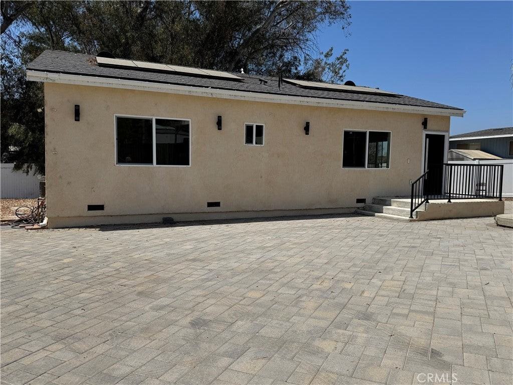 10054 Barling St - Photo 4 of 22