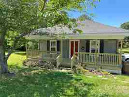 featured image of 818 Grier St