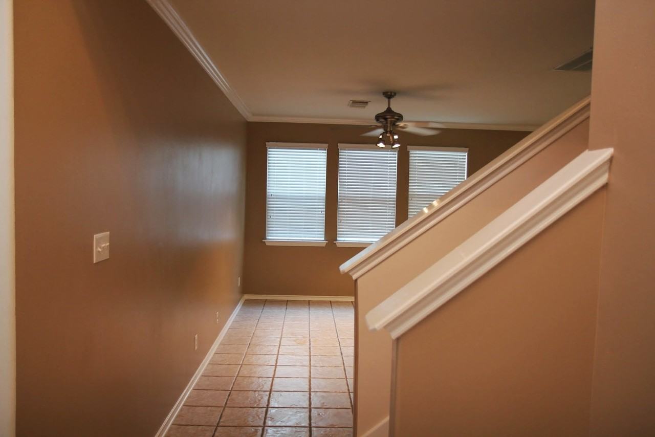 142 N Camellia Grove Cir - Photo 4 of 29