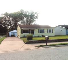 2111 Maplehurst Ave - Photo 1 of 1