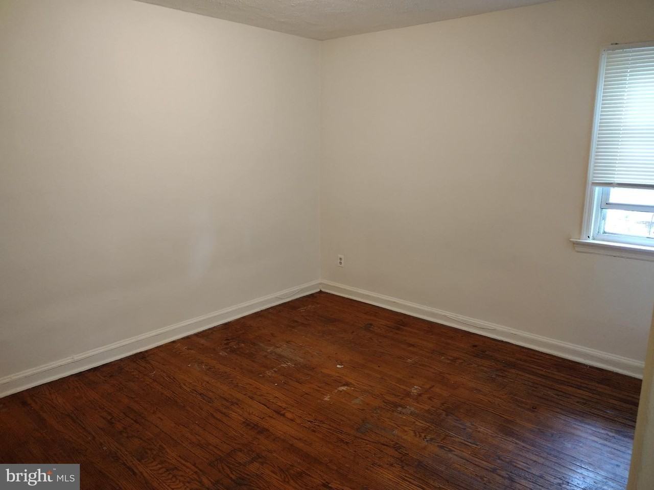 16 S Cannon Dr - Photo 4 of 7