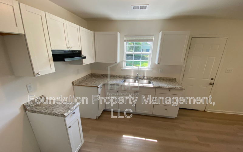 3966 Battlefield Dr - Photo 3 of 20