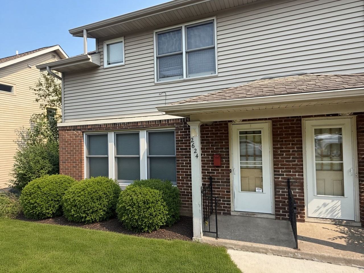 2622 Jefferson St - Photo 2 of 16