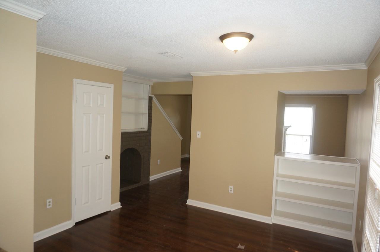 6525 Castle Creek Ln - Photo 6 of 21