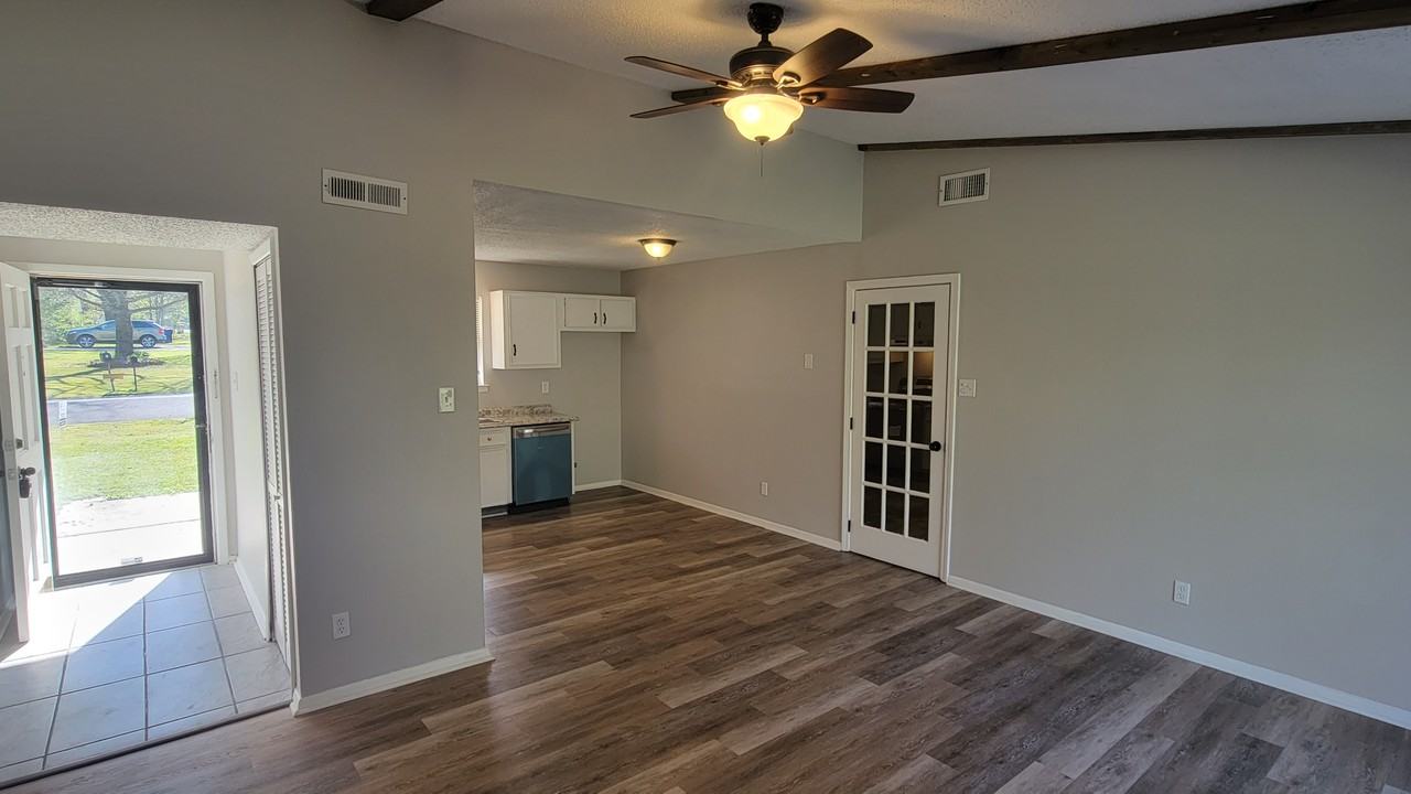 21 Meadowlark Dr - Photo 4 of 18