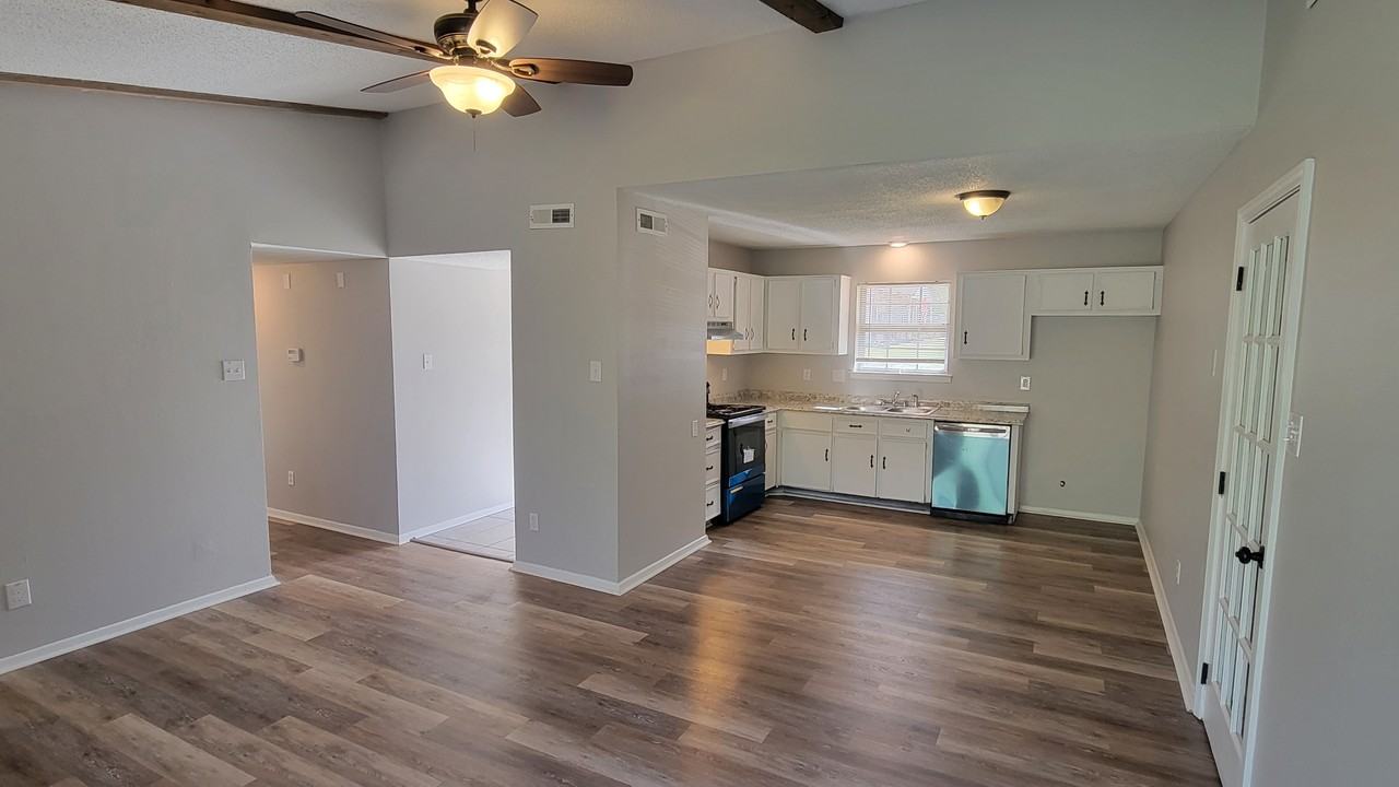 21 Meadowlark Dr - Photo 5 of 18