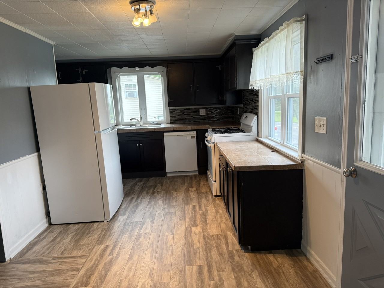 907 Mount Zion Rd - Photo 4 of 13