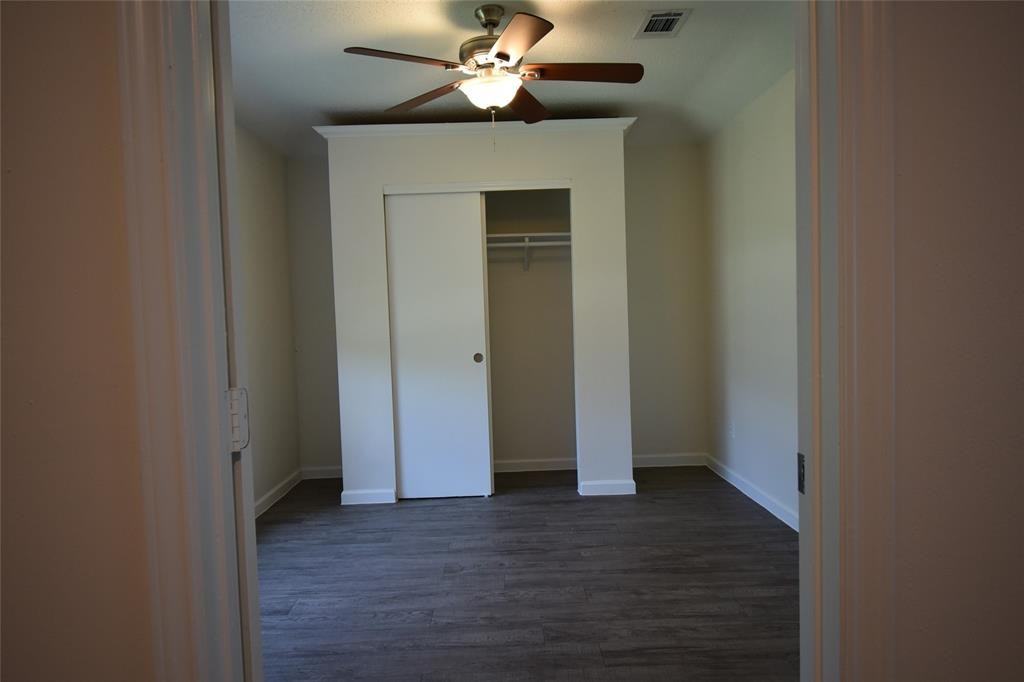 7407 Cortes Dr - Photo 5 of 30