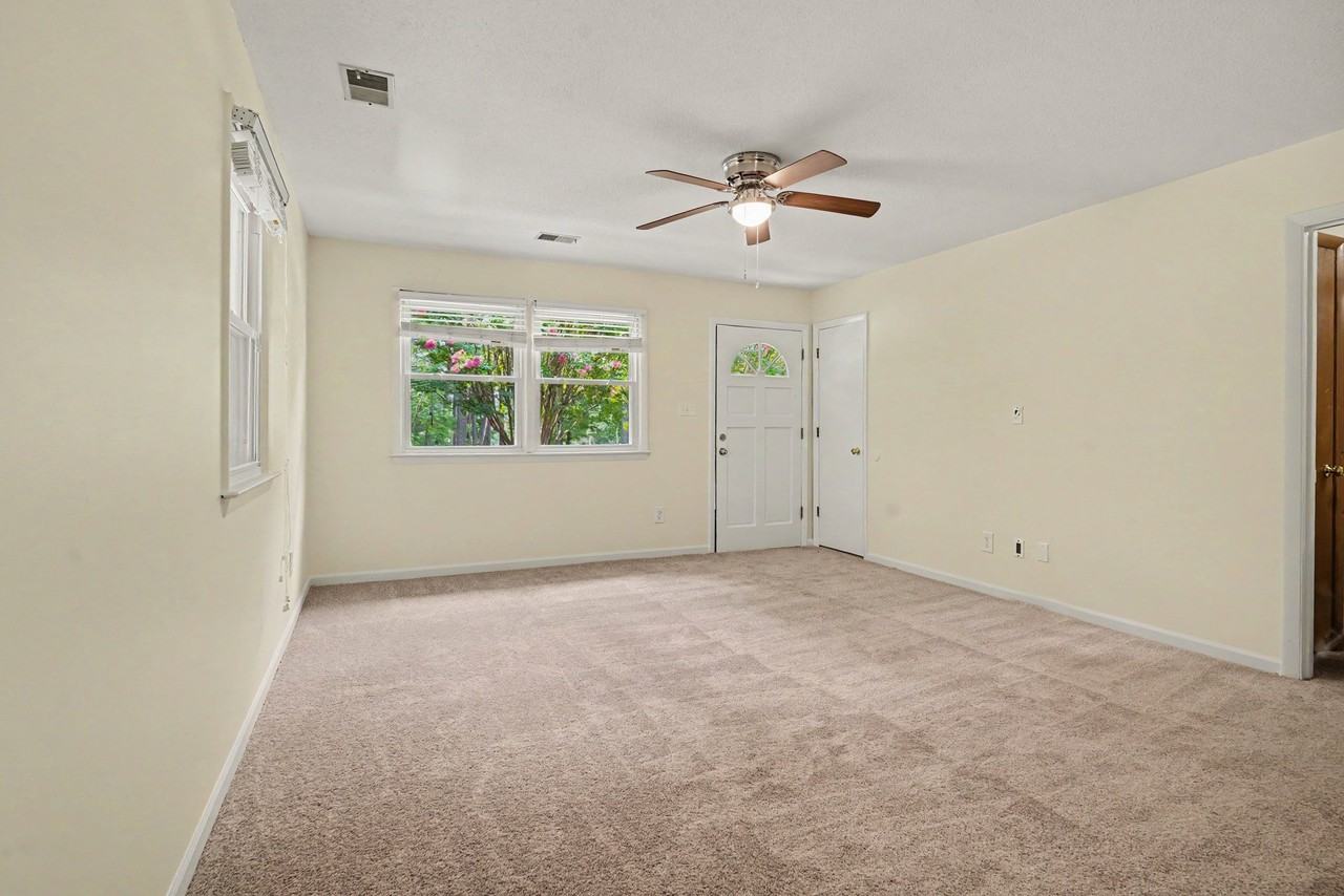 1363 Benson Rd - Photo 6 of 24
