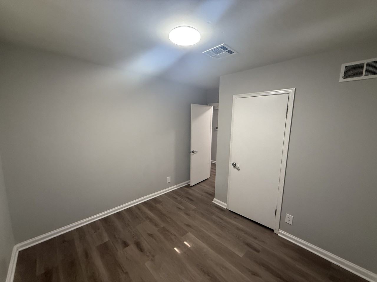 133 Salem Dr - Photo 5 of 14
