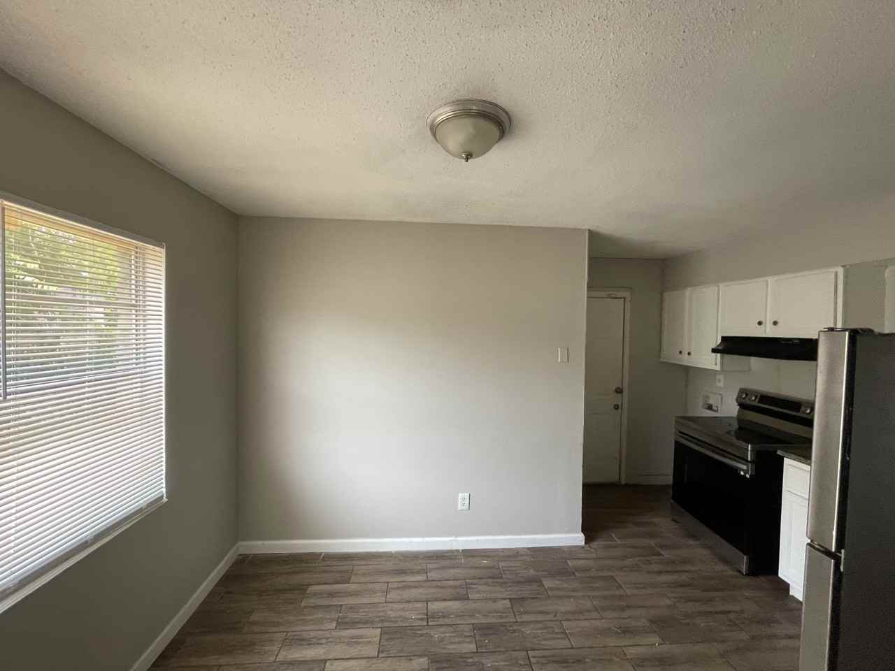 3718 Canary Cv W - Photo 5 of 10