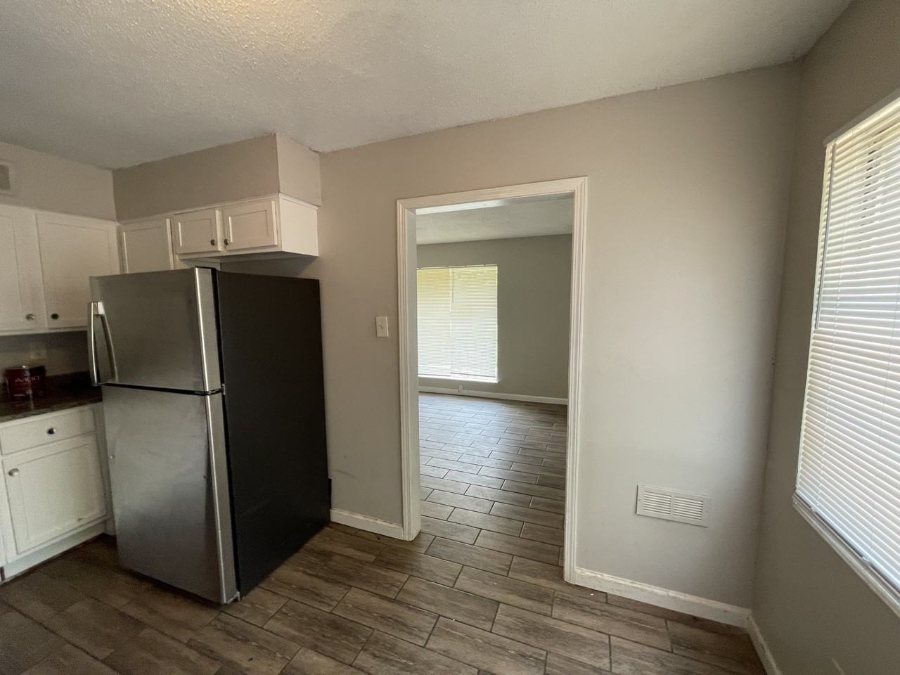 3718 Canary Cv W - Photo 6 of 10
