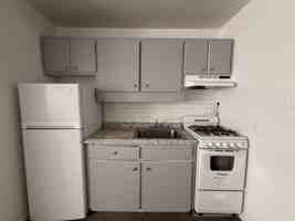 featured image of 1515 Copper Ave Ne
