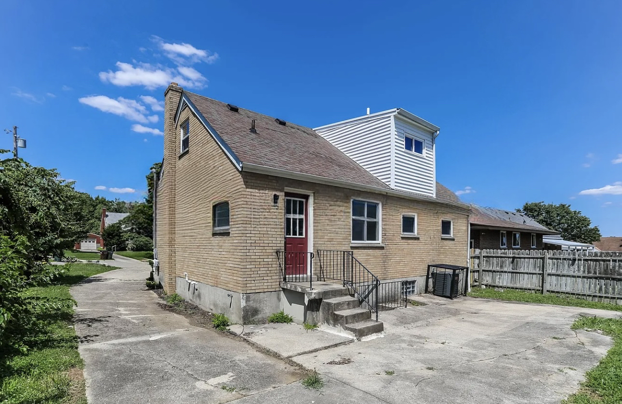 3392 Alexis Rd - Photo 6 of 6