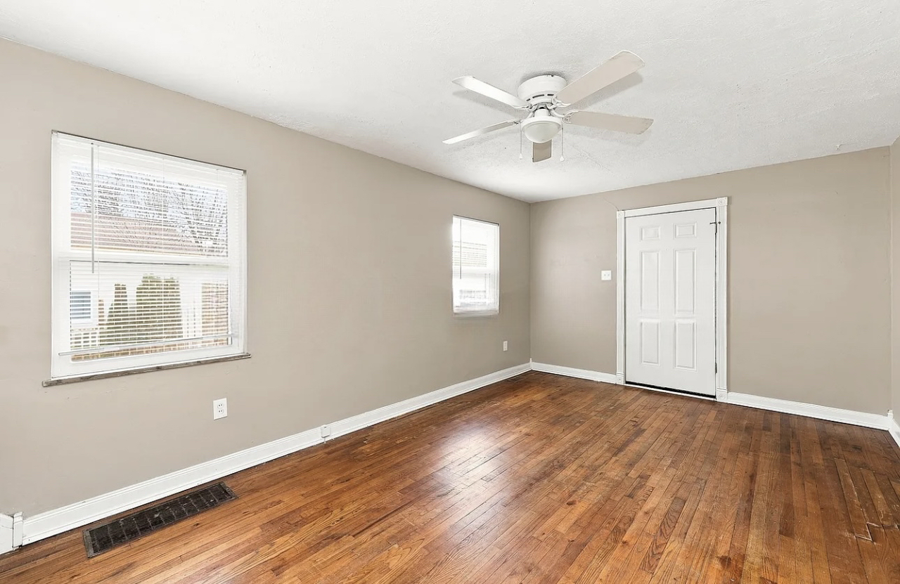 14 Pine Hill Dr - Photo 3 of 7