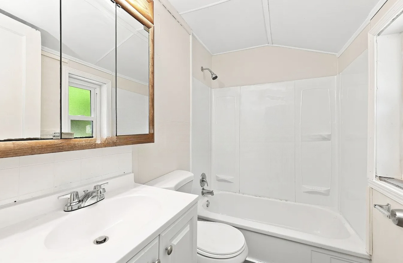 14 Pine Hill Dr - Photo 4 of 7