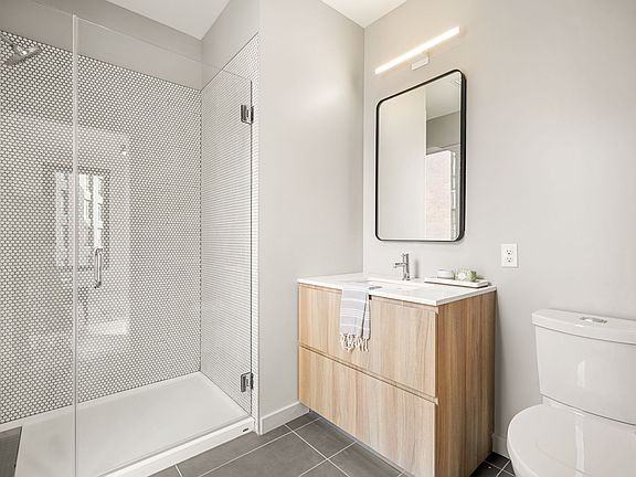 405 E 63rd St - Photo 3 of 6