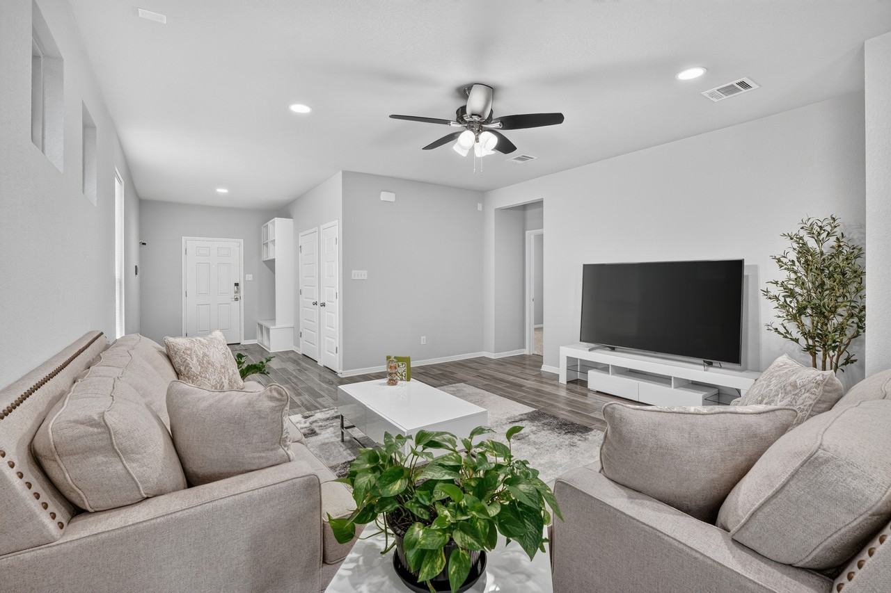 105 Drifter Ln - Photo 4 of 22