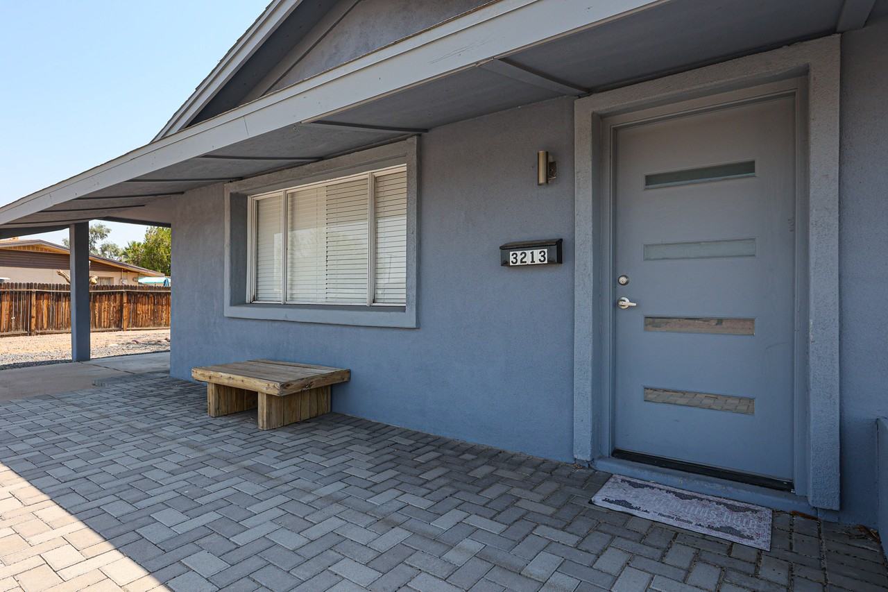 3213 S Albert Ave - Photo 5 of 40